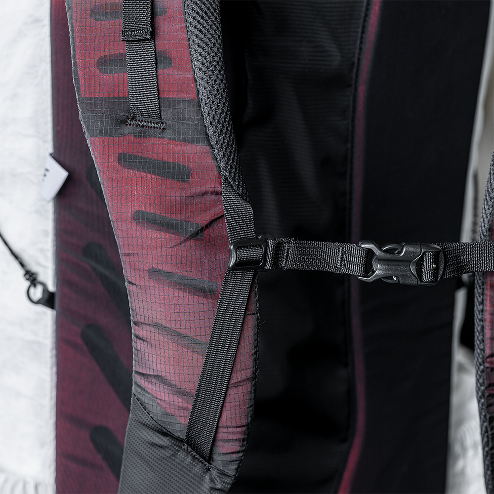 CS40 Ultra Backpack