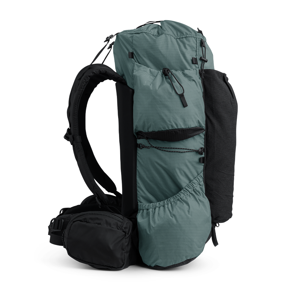 shadowlight backpack side facing arctic blue