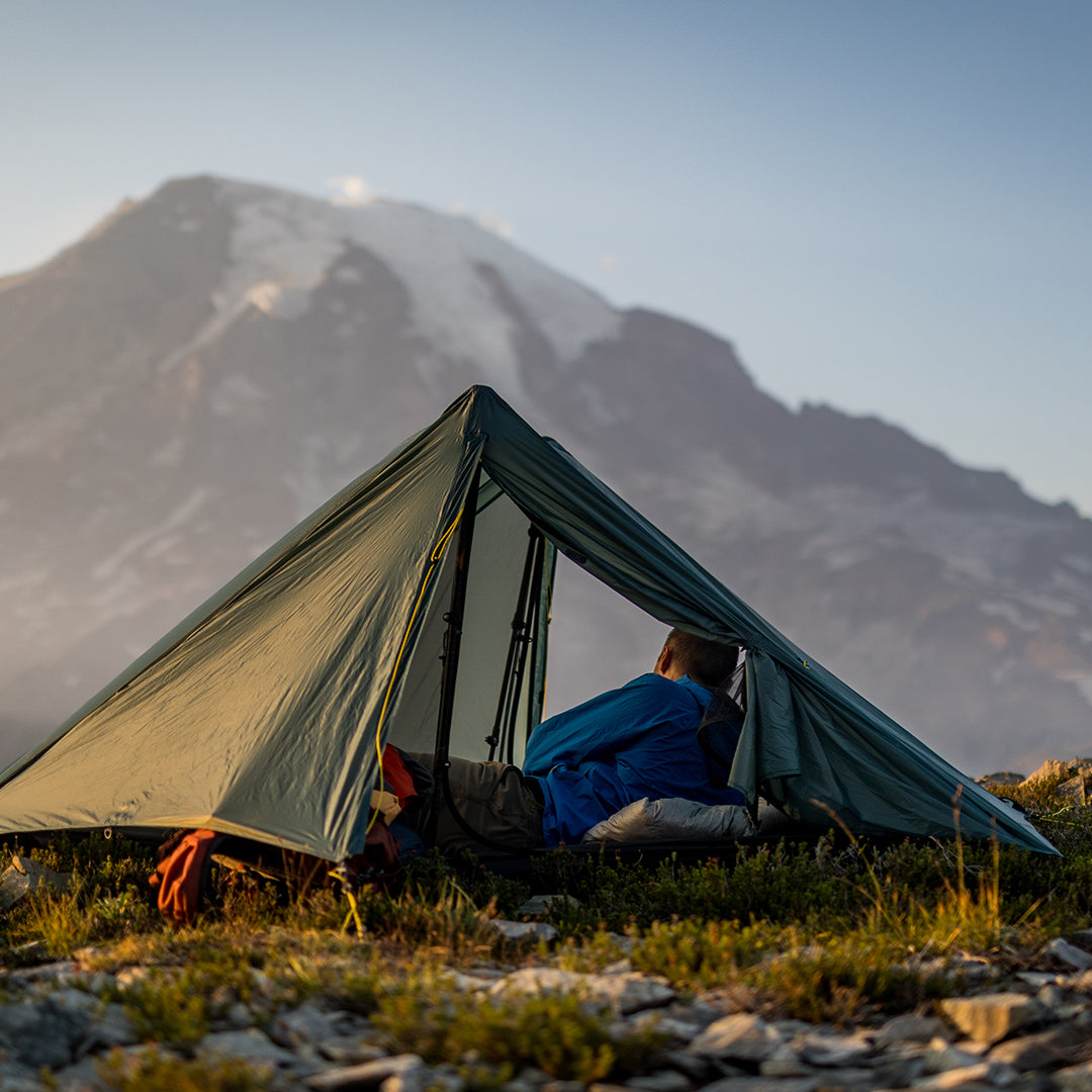 Trekking pole clearance tent