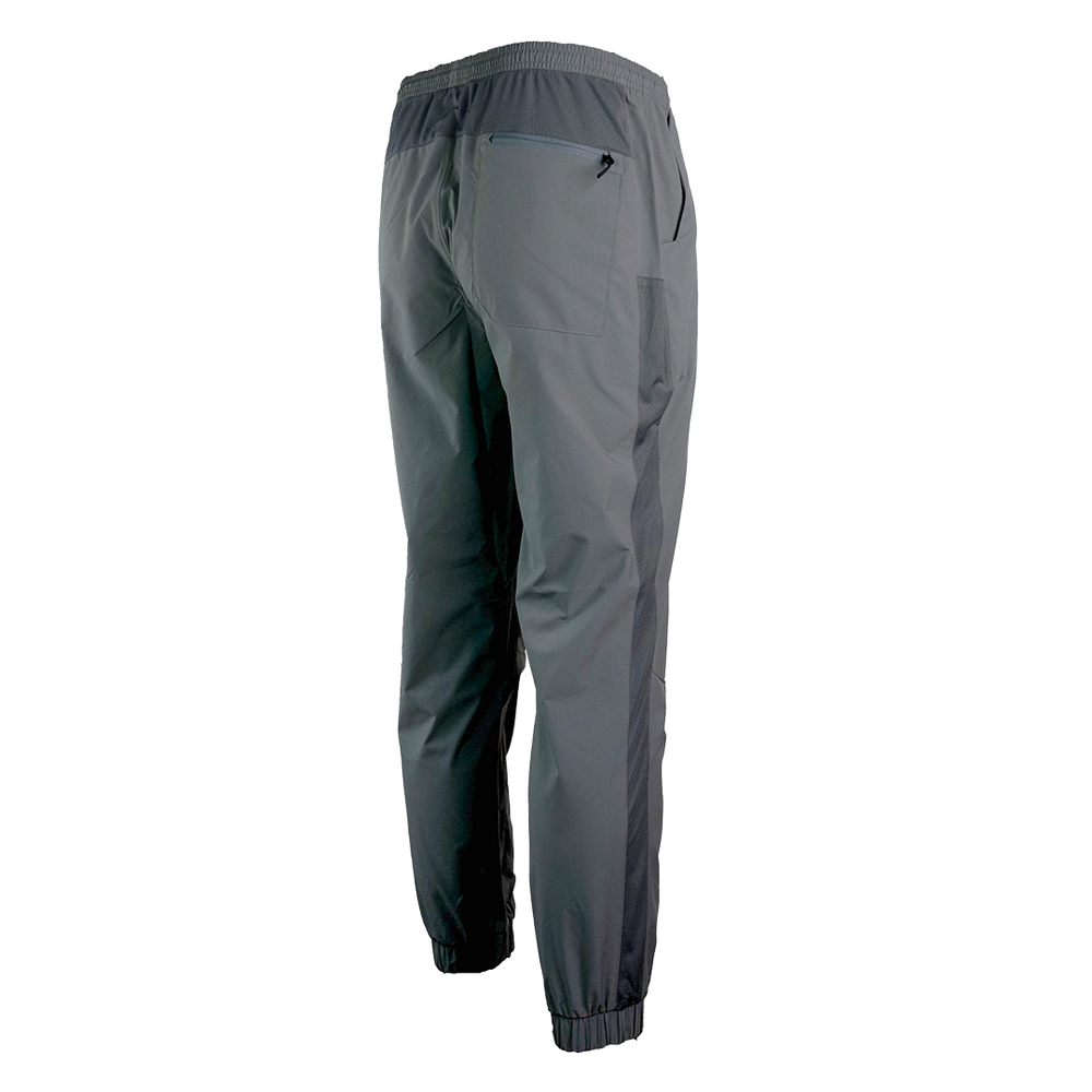 rear view of men's gray Skyline Joggers & rear pocket