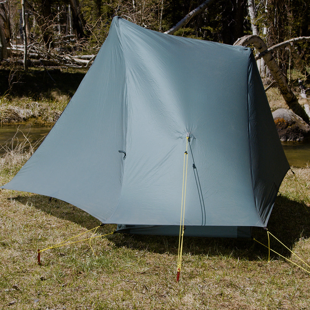 1 pole outlet tent